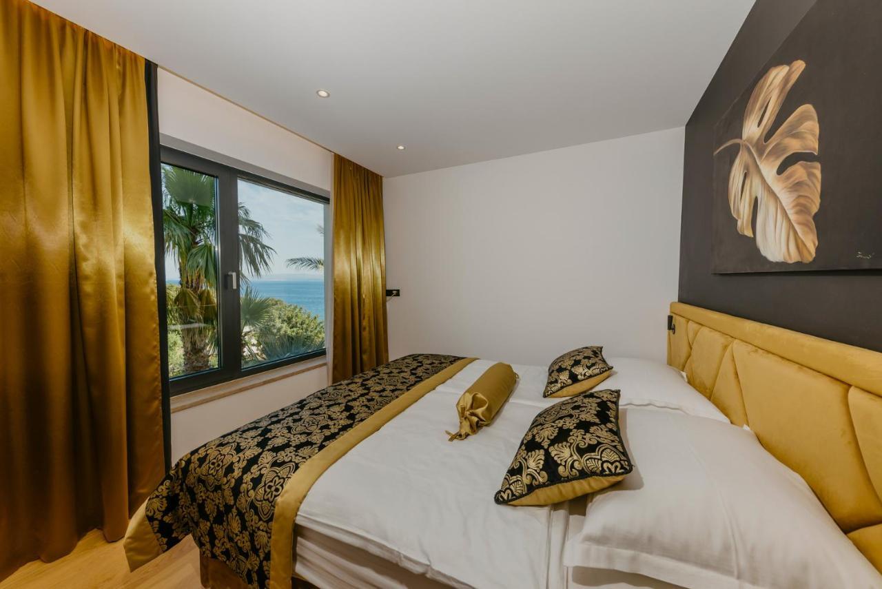 Villa Bloomhill Escape Трогир Екстериор снимка