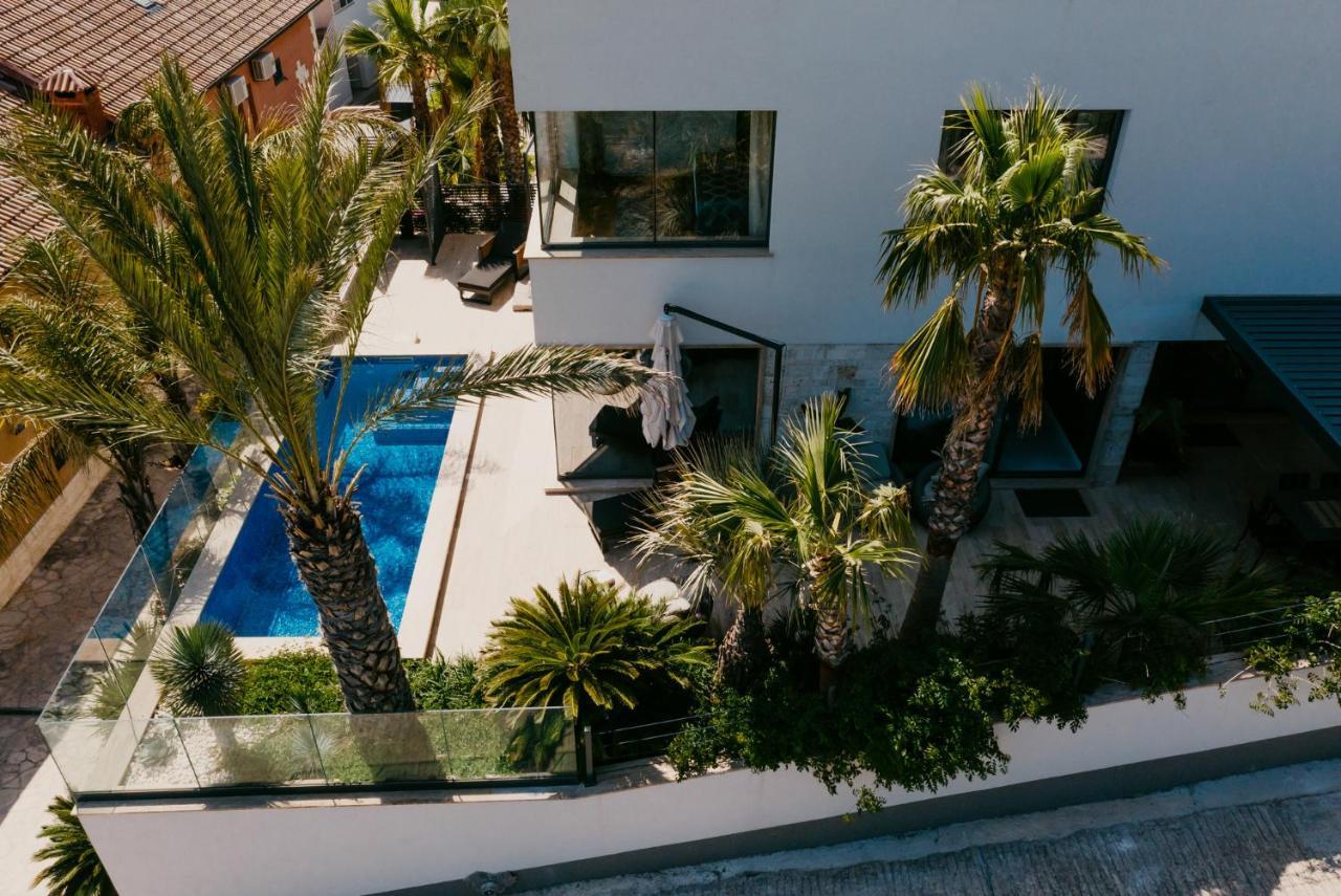 Villa Bloomhill Escape Трогир Екстериор снимка