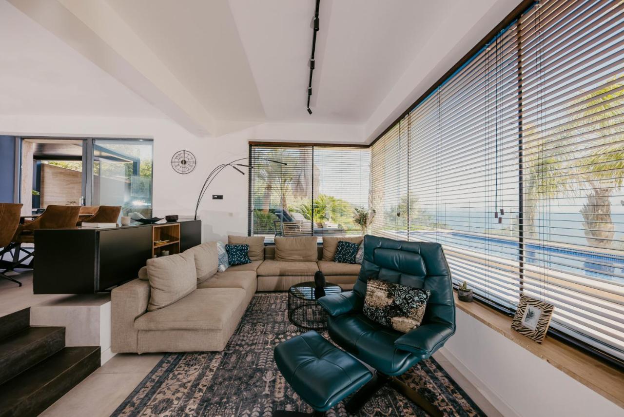 Villa Bloomhill Escape Трогир Екстериор снимка