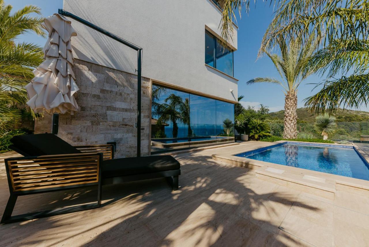 Villa Bloomhill Escape Трогир Екстериор снимка